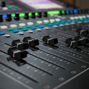 black-and-gray-audio-mixer