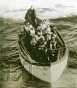 CandeeTitanic-Lifeboat%206